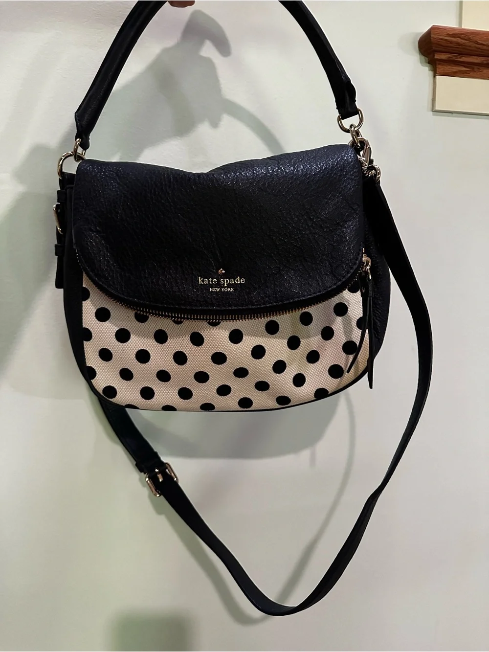 kate spade Cobble Hill Devin convertible bag Navy blue and polka dot